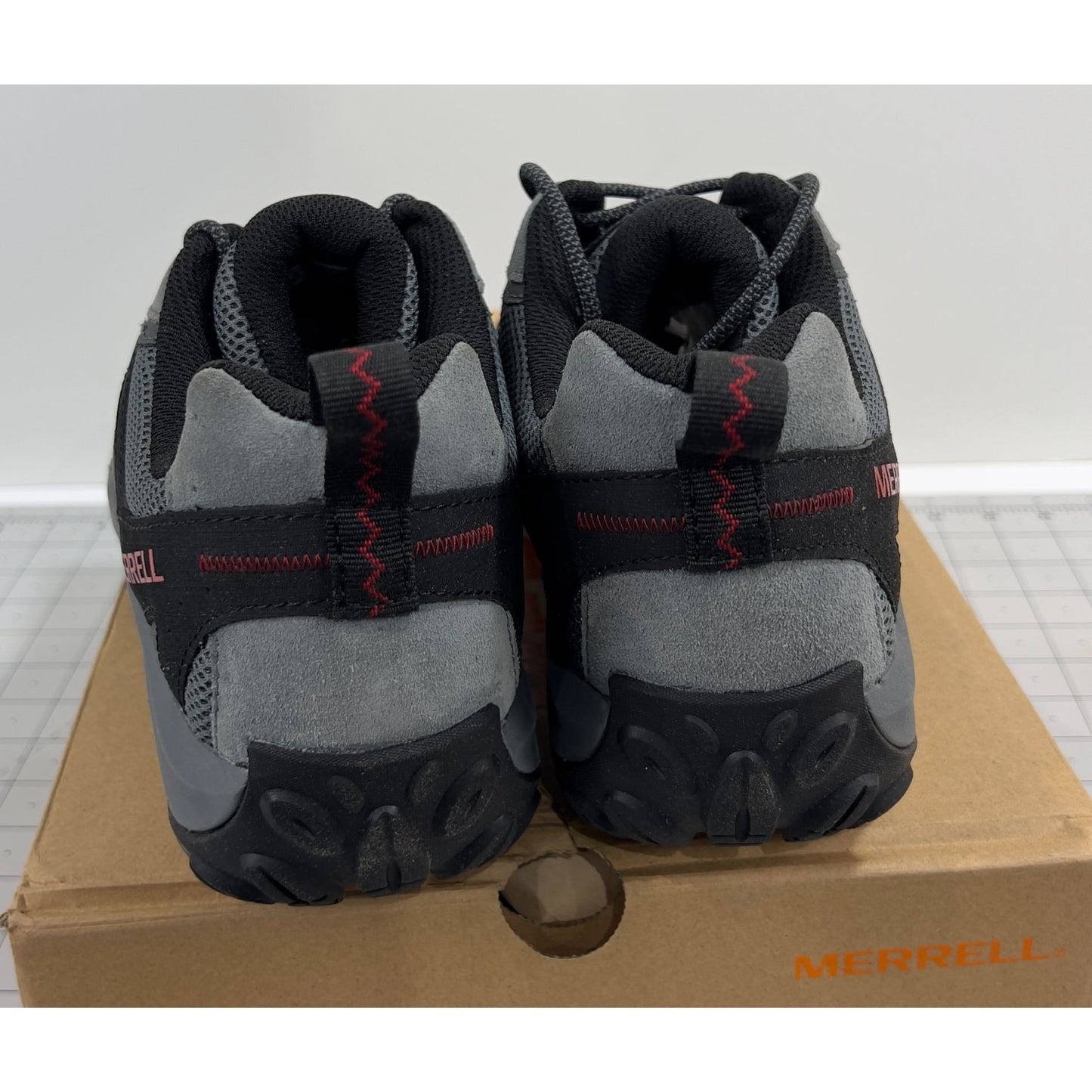 Merrell Accentor 3 Mens Hiking Shoes Size 10 Rock/Gray NEW