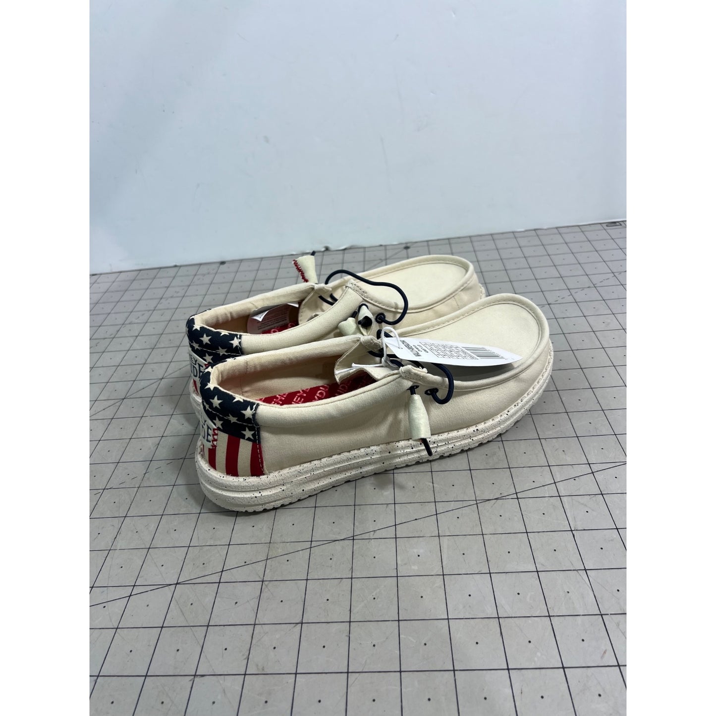 Hey Dude Men's Wally Americana Casual Shoes - Off White Sz. 7 New