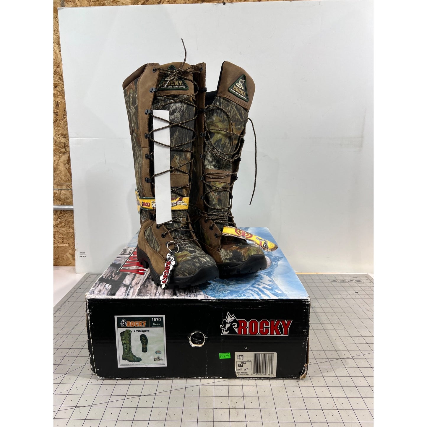 Rocky Prolight Snakeproof Boots Men’s Size Sz. 8 Waterproof Camo Hunting New