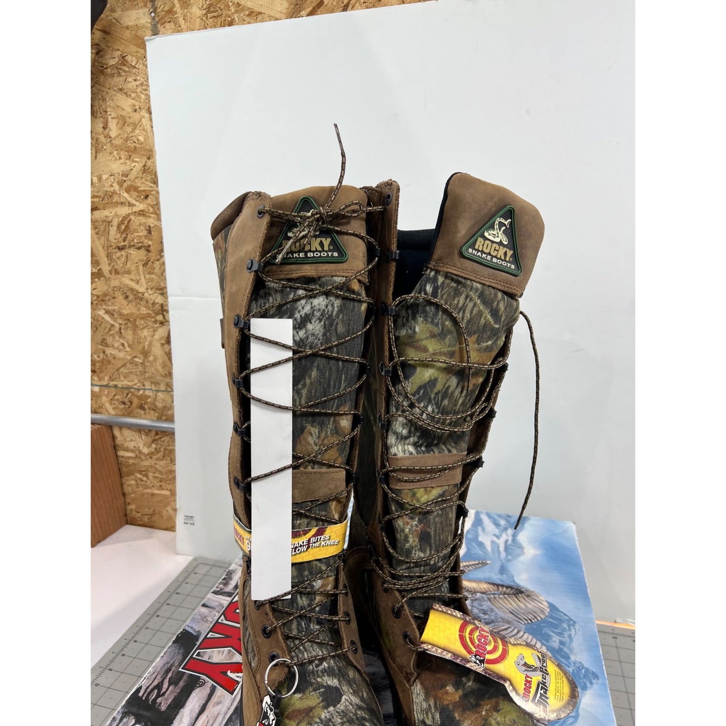 Rocky Prolight Snakeproof Boots Men’s Size Sz. 8 Waterproof Camo Hunting New