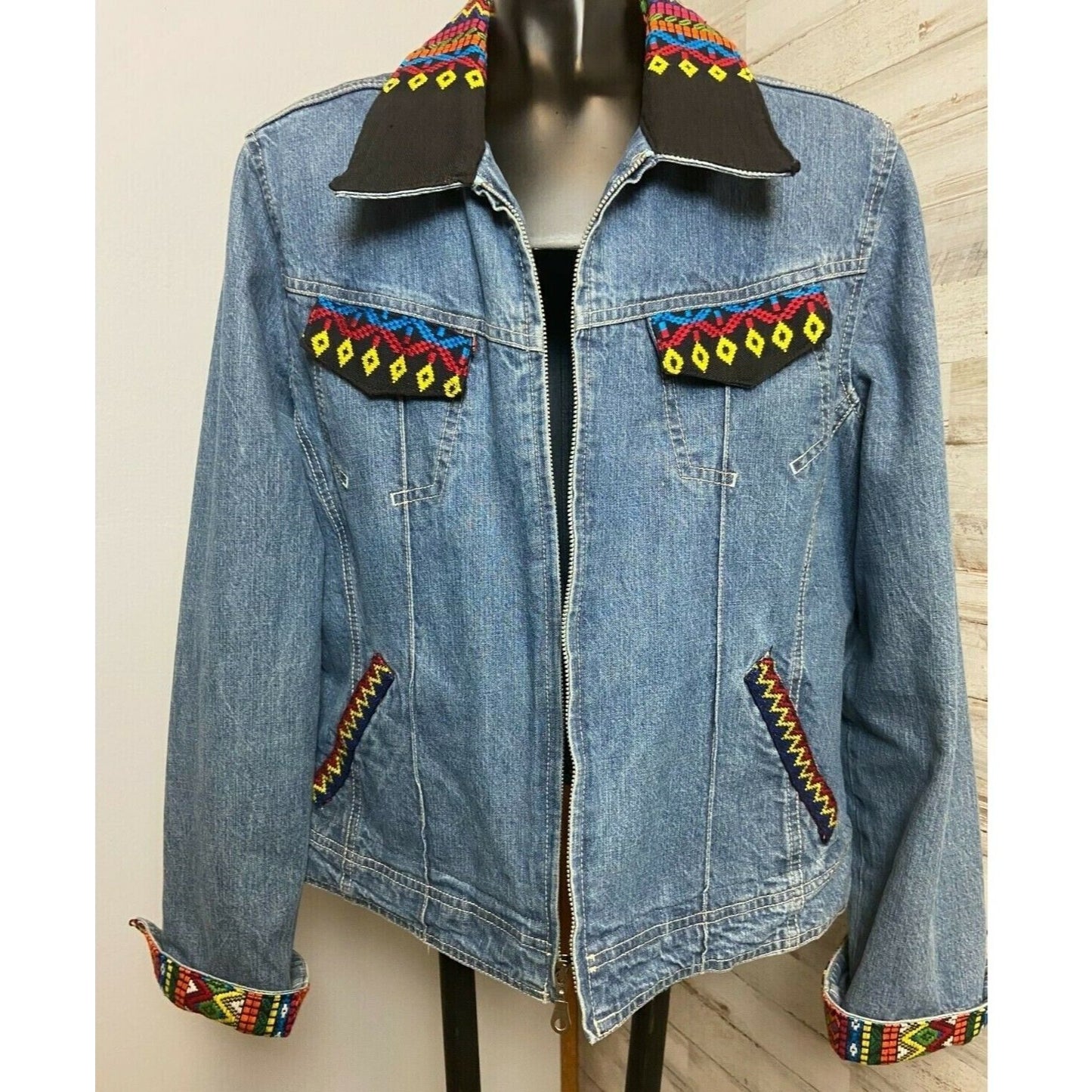 French Cuff Womens Denim Jacket With Colorful Embroidery Design Sz M/L ?