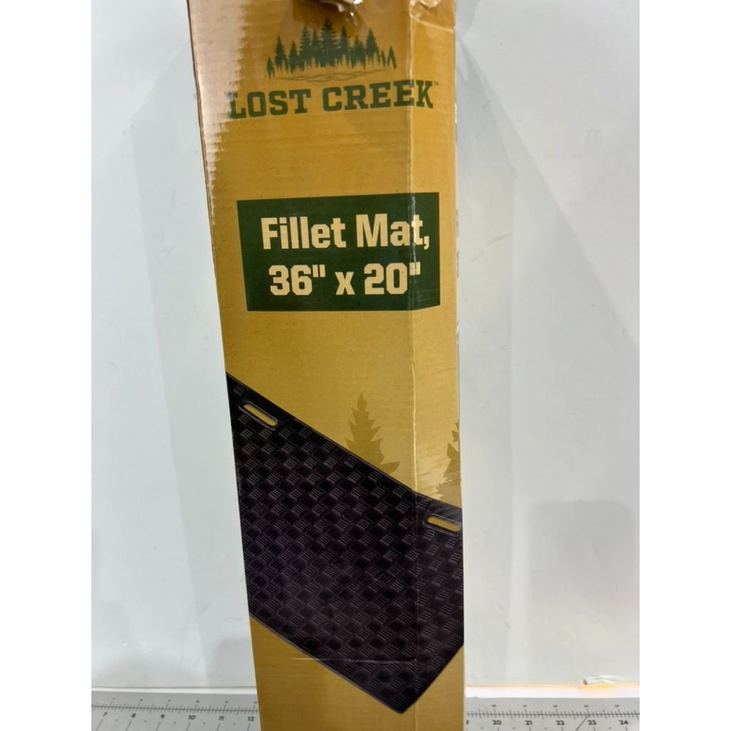 Lost Creek 36" X 20" Fillet Mat With Magnetic Knife Holder & Non-Slip Surface For Easy Cleanup