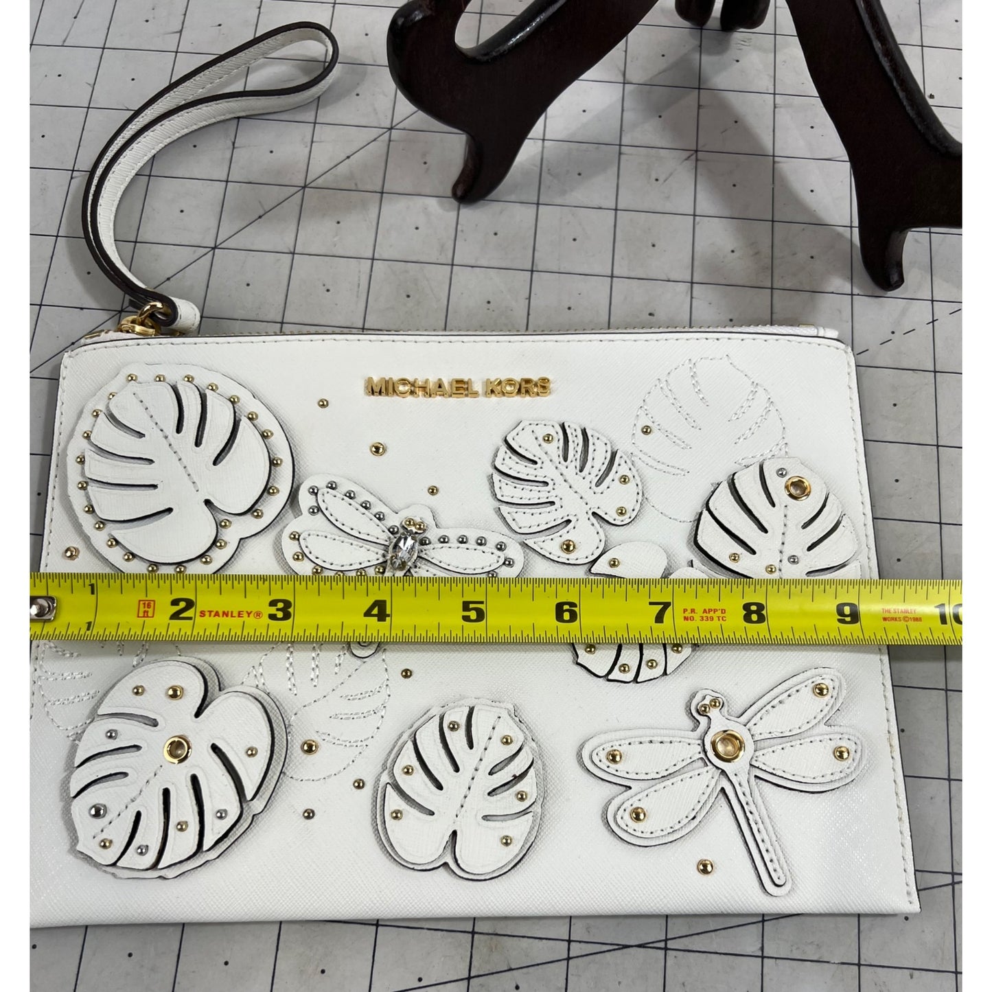 Michael Kors Jet Set Dragonfly White Wristlet Clutch NWOT Leather