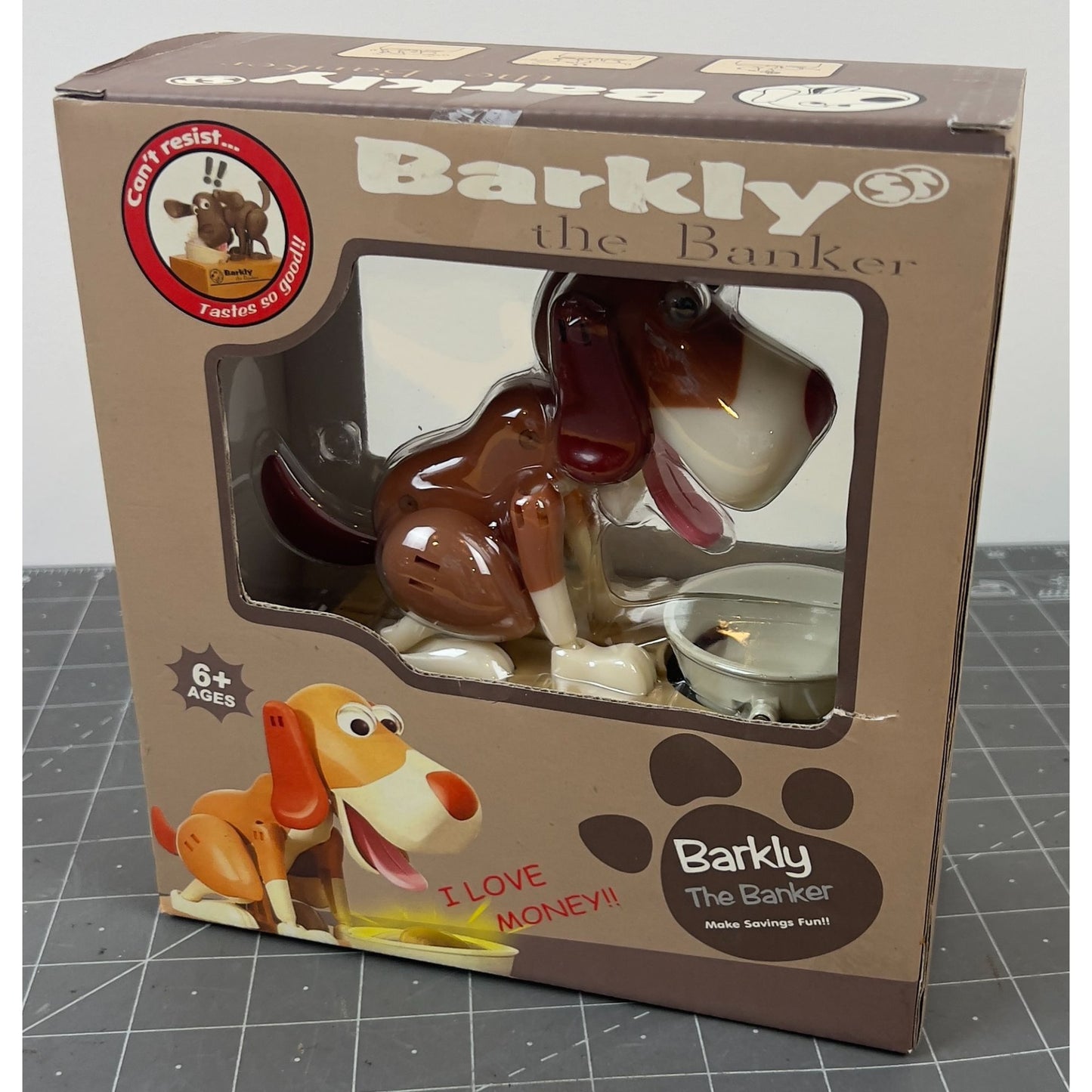 Barkly The Banker Hound Dog Mechanical Coin Bank New In Box  6+ Ages