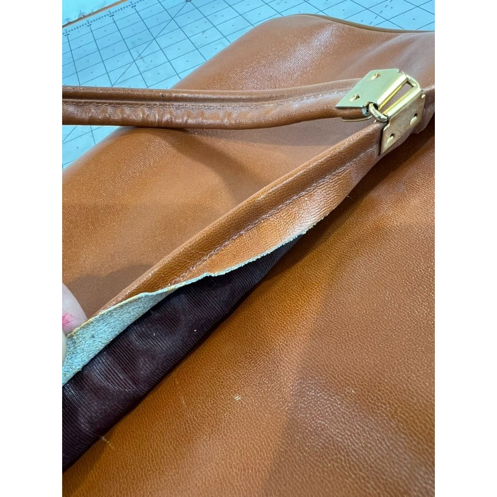 Vintage Chic De Paris Brown Leather Women’s Tote Bag Gold Accents 1970’s