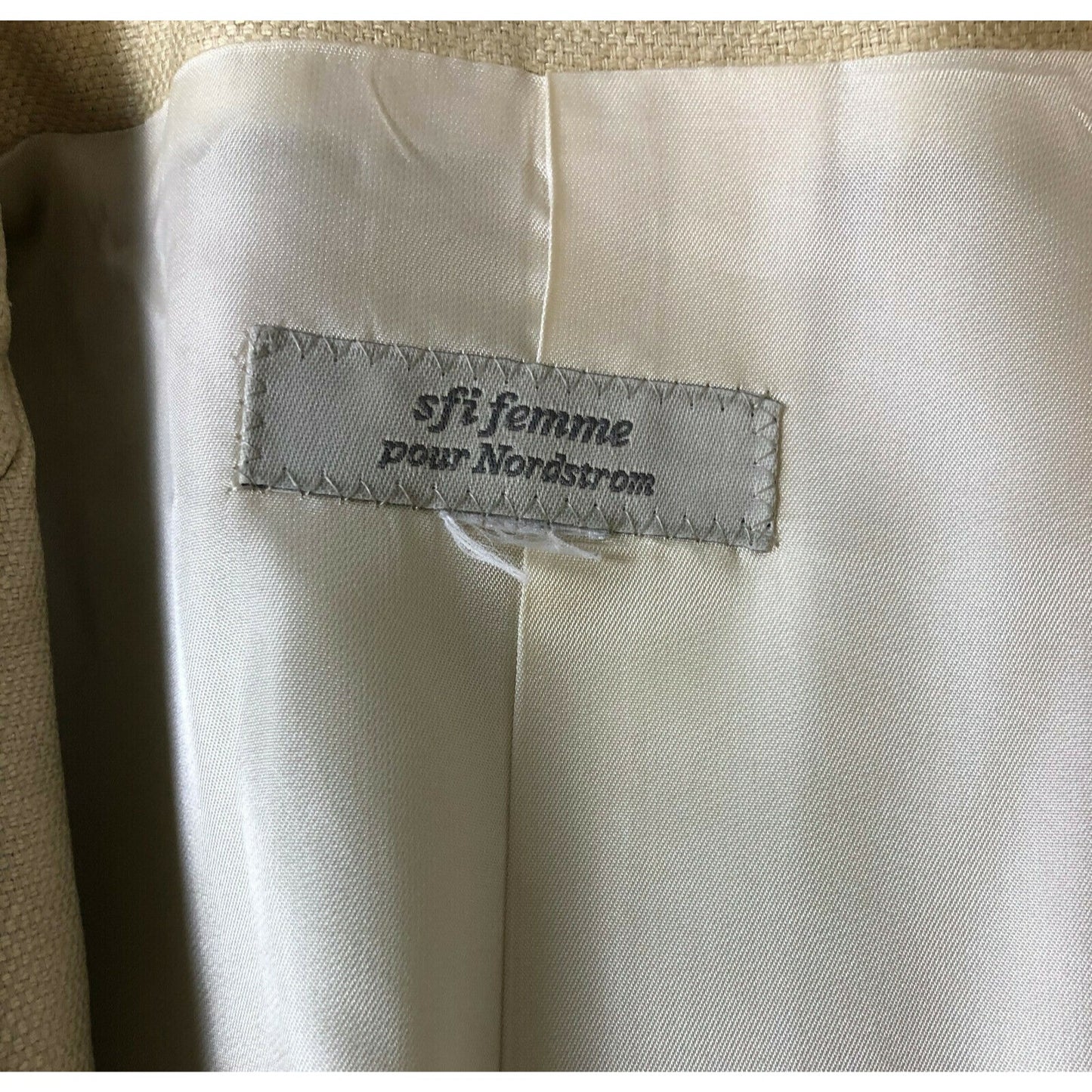 SFI Femme Pour Nordstrom Cream/Ivory Silk Blazer Two-Button Front sz S/M