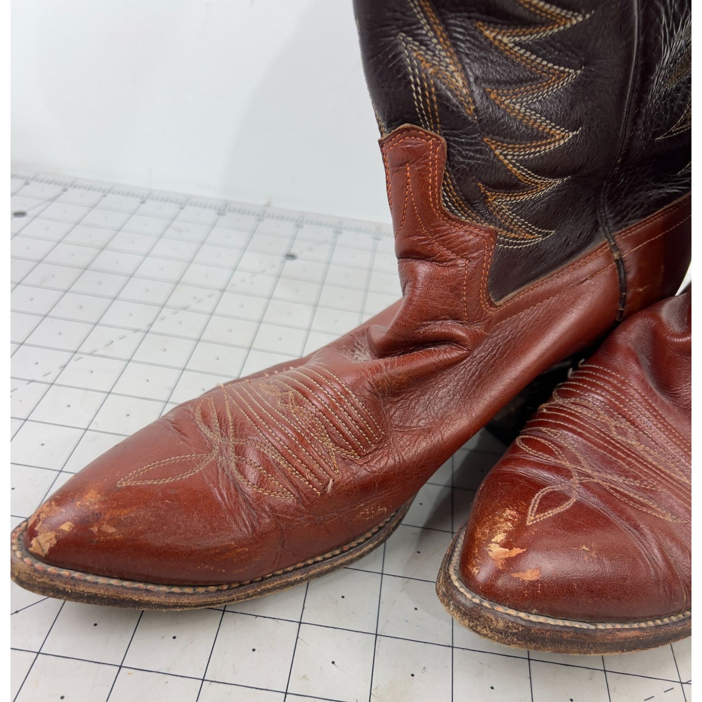 Vintage Dan Post Western Cowboy Boots Leather Sole Men's Size 8 Brown & Tan