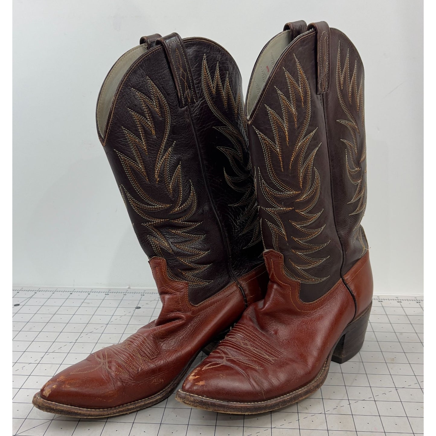 Vintage Dan Post Western Cowboy Boots Leather Sole Men's Size 8 Brown & Tan