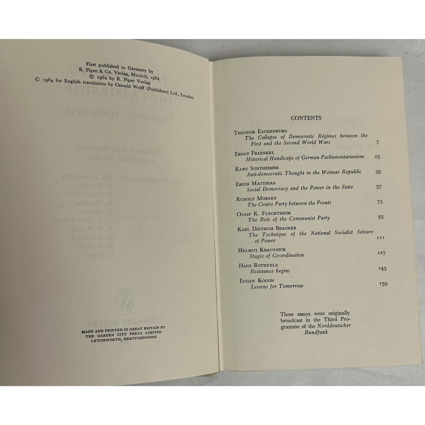 The Road To Dictatorship Germany 1918-1933 Oswald Wolff 1964 Hardcover Fine Condition