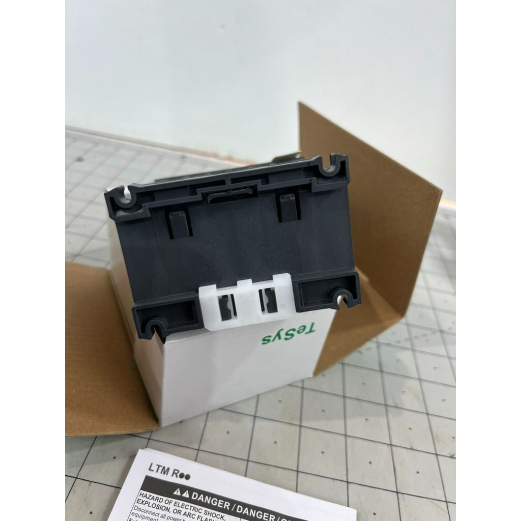 Schneider Electric TeSys T - 940486 Motor Controller, 0.4 → 8 a LTMR08EDB NEW