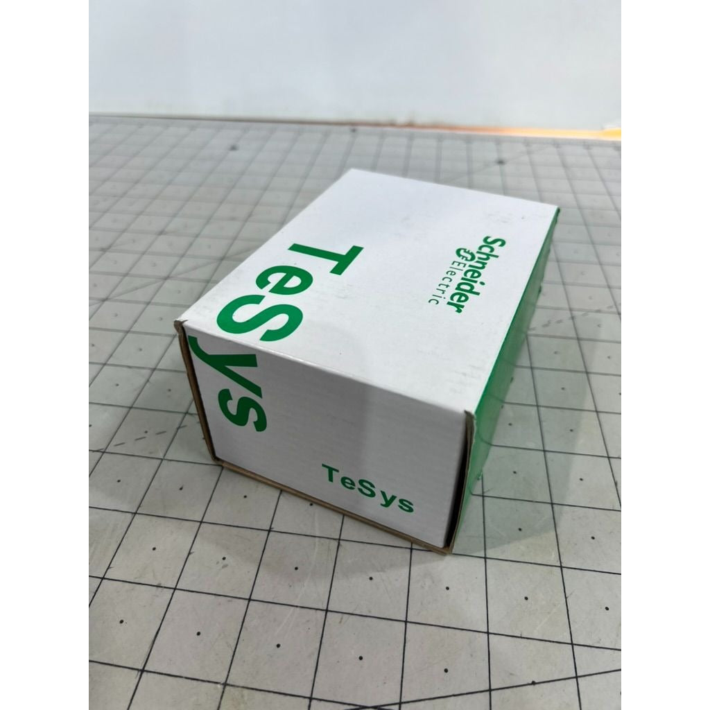 Schneider Electric TeSys T - 940486 Motor Controller, 0.4 → 8 a LTMR08EDB NEW