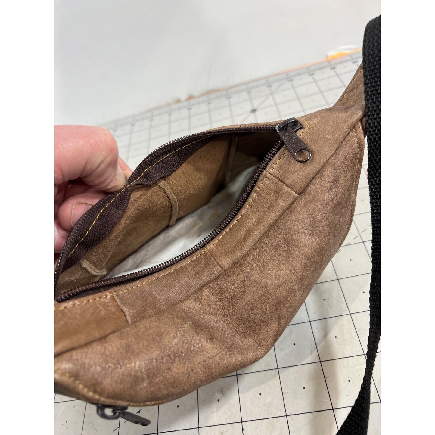 Vintage Brown Genuine Leather Fanny Pack Adjustable Strap Multiple Pockets