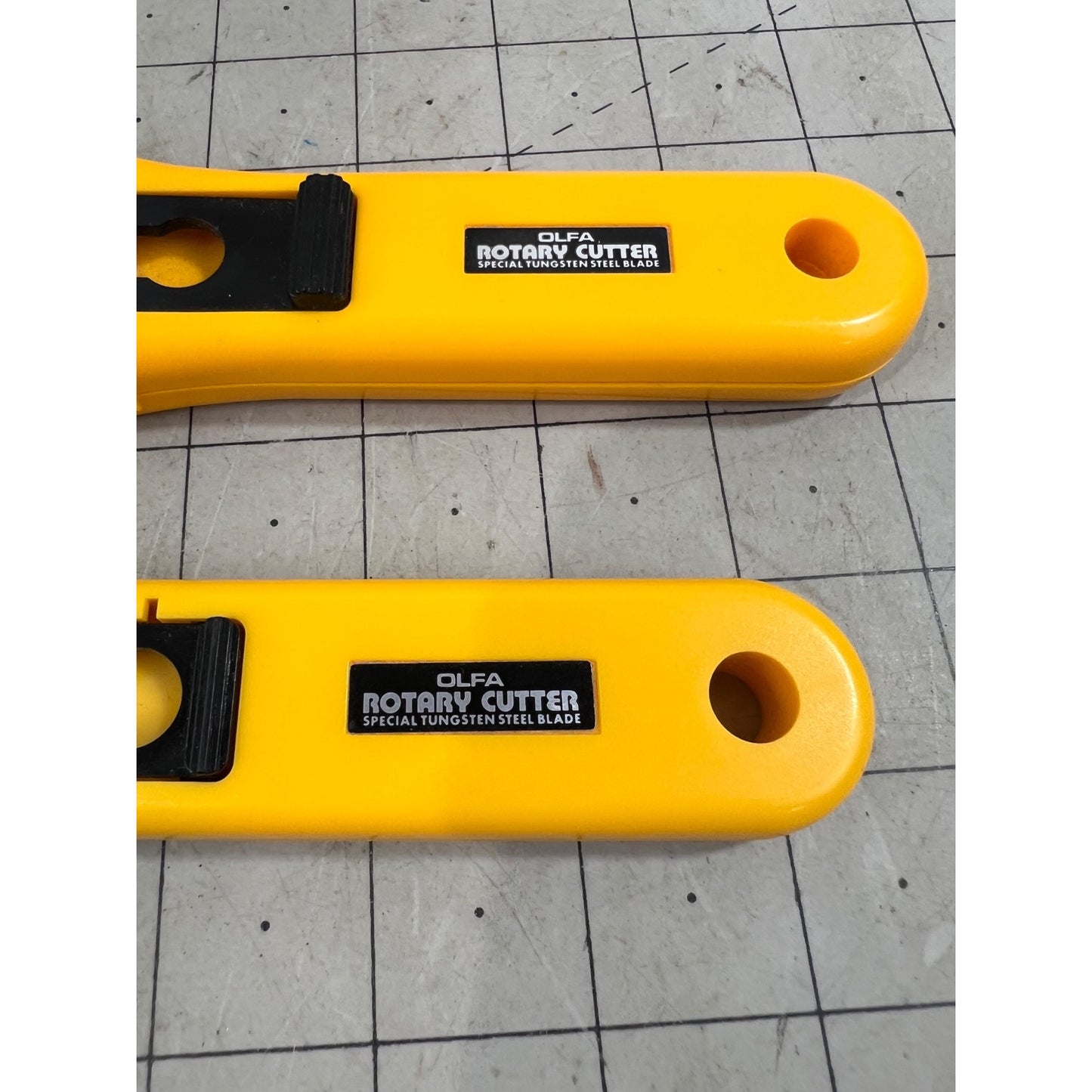 Olfa Rotary Cutter Set 45mm & 60mm Tungsten Steel Blades Yellow/Black pair