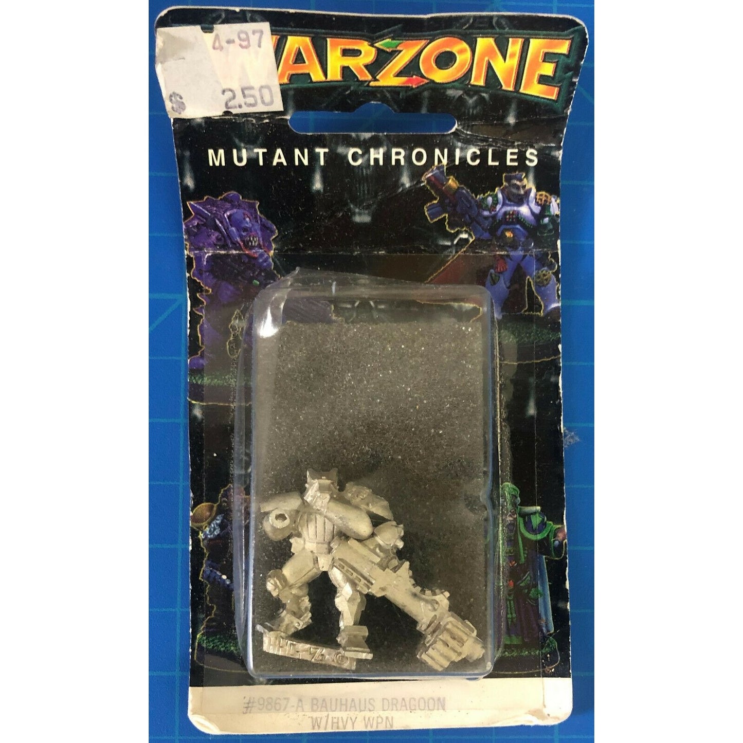 Warzone Mutant Chronicles 9867-A Bauhaus Dragoon With Heavy Weapon NOS New
