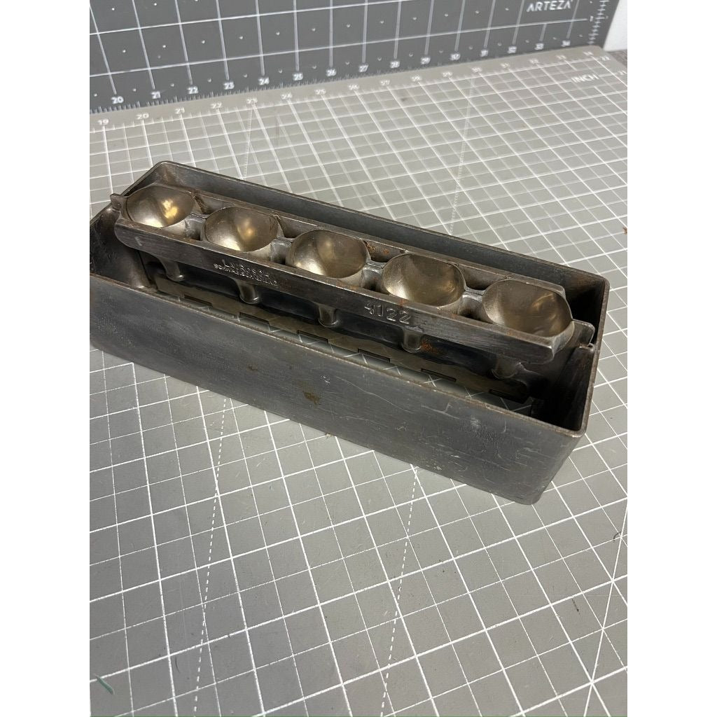 Laurosch Schwabisch GMUND Antique Chocolate Candy Mold 4122 Metal Hinged Design
