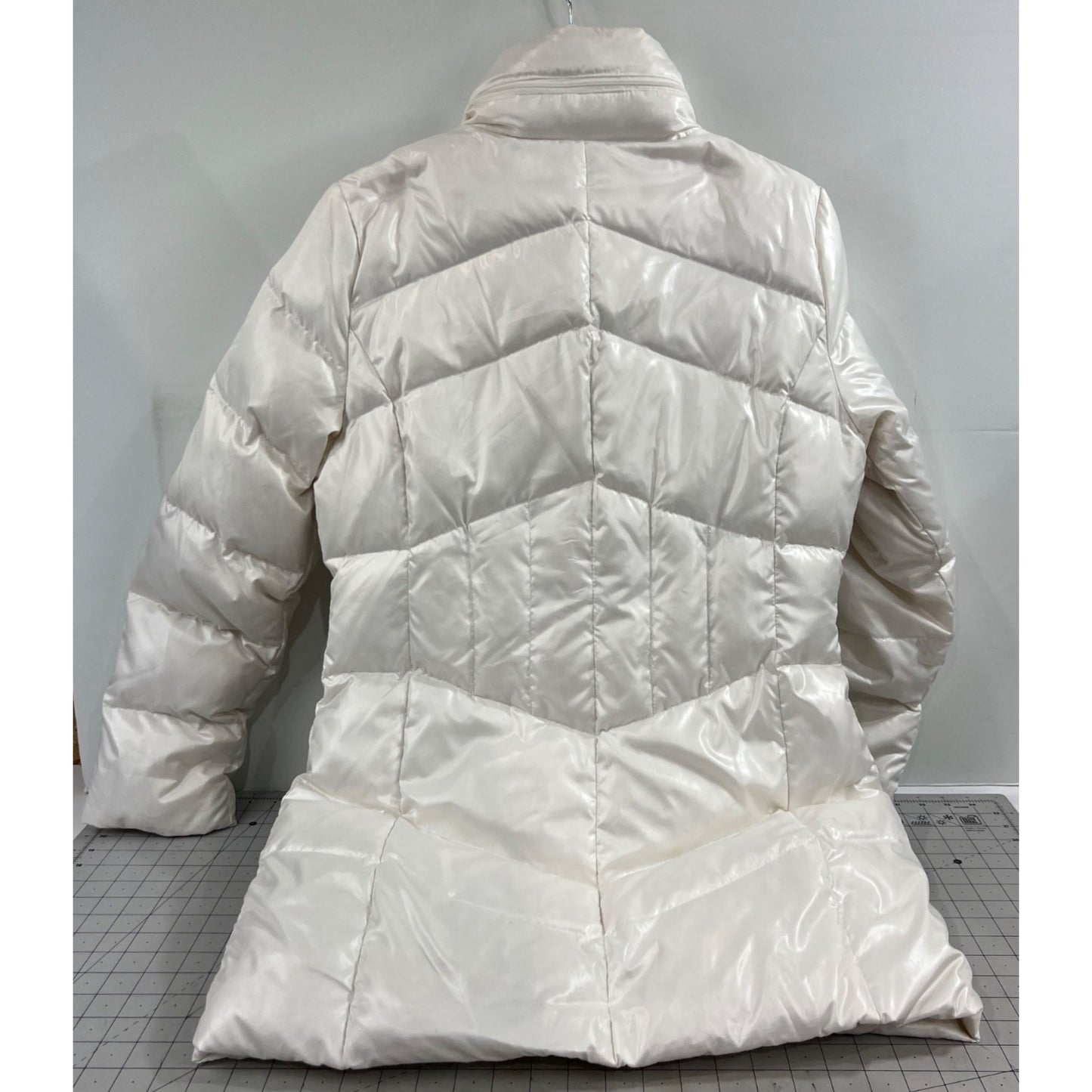 Calvin Klein White Puffer Jacket Down Fill Hidden Hood Women's Size M ~~minty~~