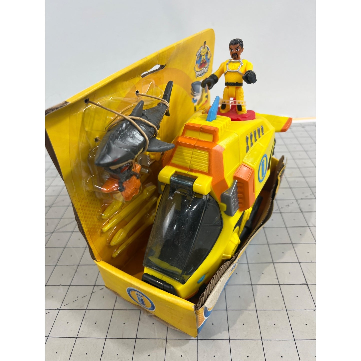 Fisher-Price Imaginext Deep Sea Sub With Diver Shark & Accessories