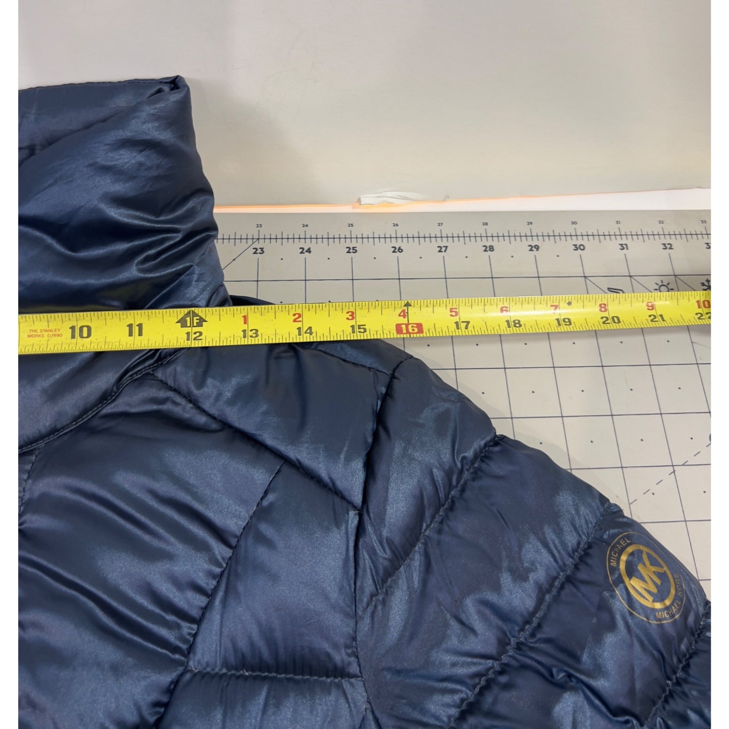 Michael Kors Women's Packable Down Puffer Jacket Navy Blue Gold Accents Sz. M