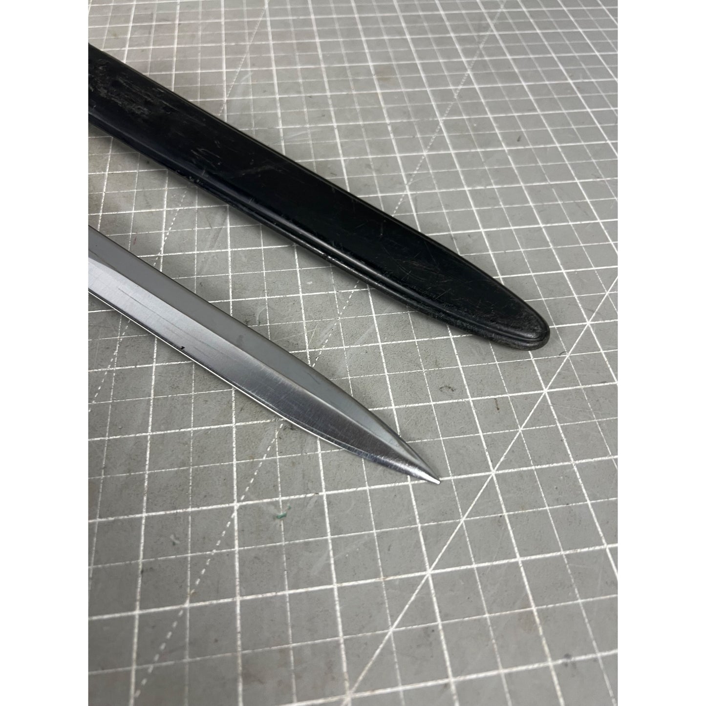 Vintage Swiss Military Bayonet w/Scabbard 1950’s