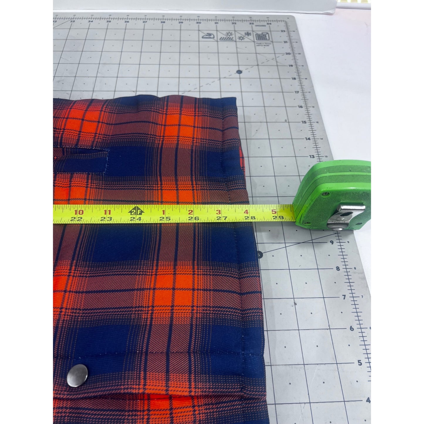 Men's Quilted Flannel Shirt Jacket Plaid Blue & Orange Sz. L Pearl Snap Vintage