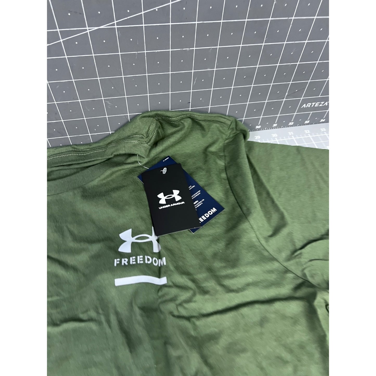 Under Armour Freedom Spine Men's Size 2XL OD Green T-Shirt NEW