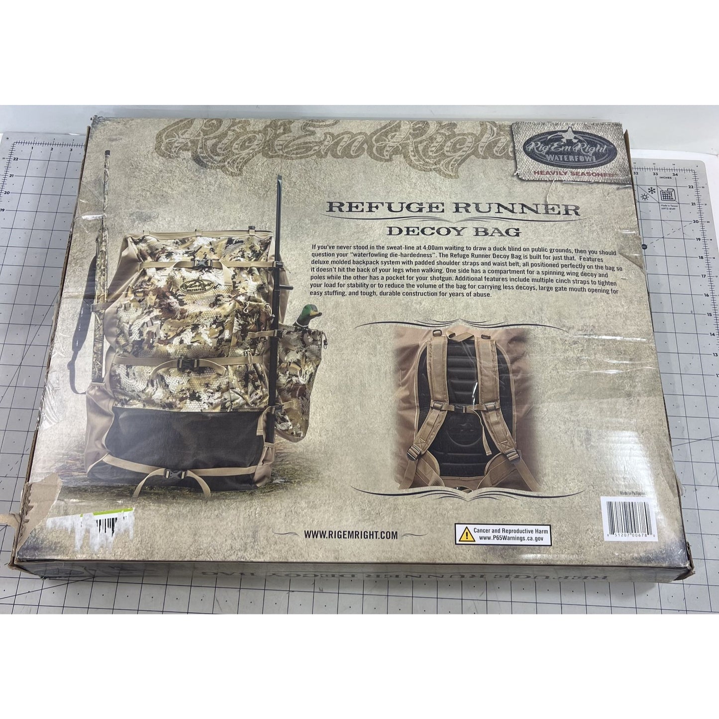 Rig 'Em Right Refuge Runner Decoy Bag Optifade Marsh - Marsh Camo New