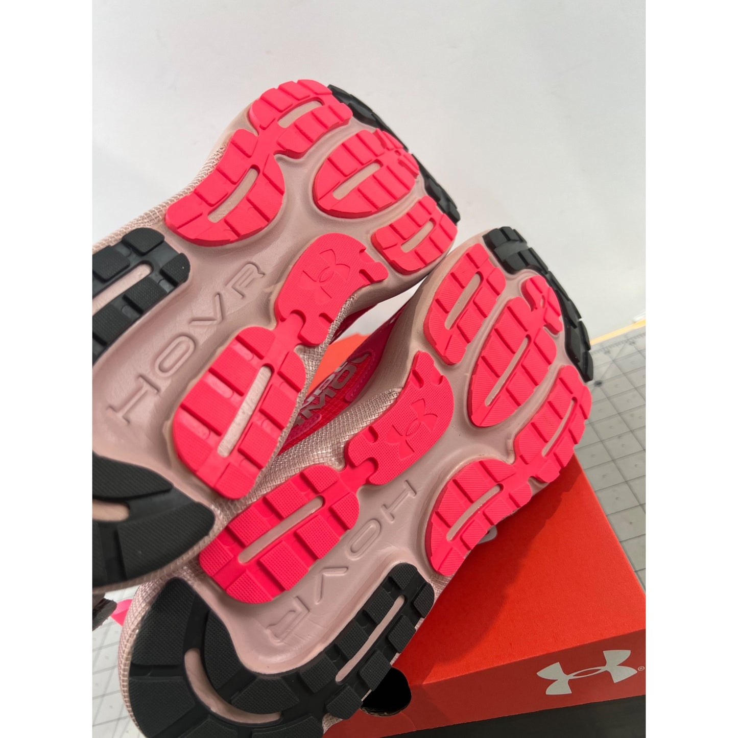 Under Armour Men's HOVR Mega 2 Movement Running Shoes Reflective Pink Sz. 11 New