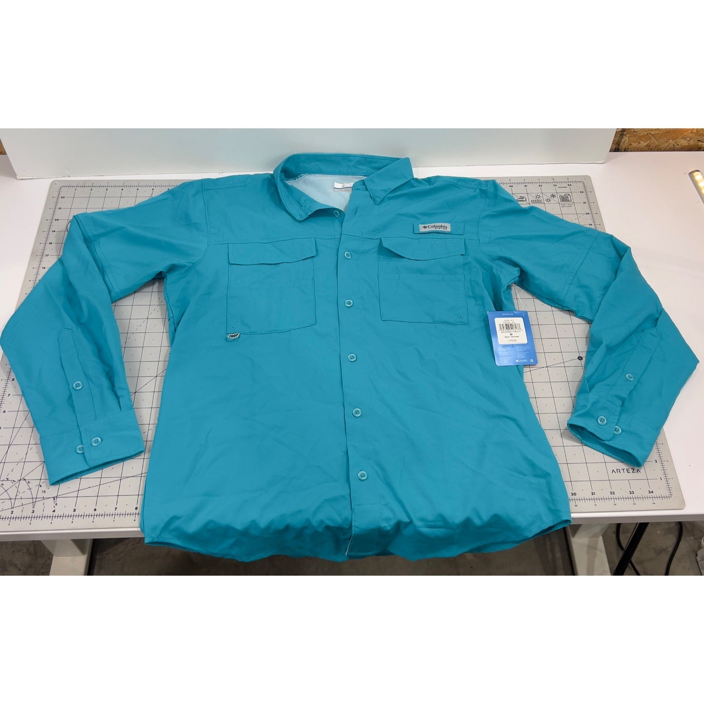 Columbia Men's PFG Blood and Guts IV Woven Long Sleeve Shirt Sz. M Ocean Teal
