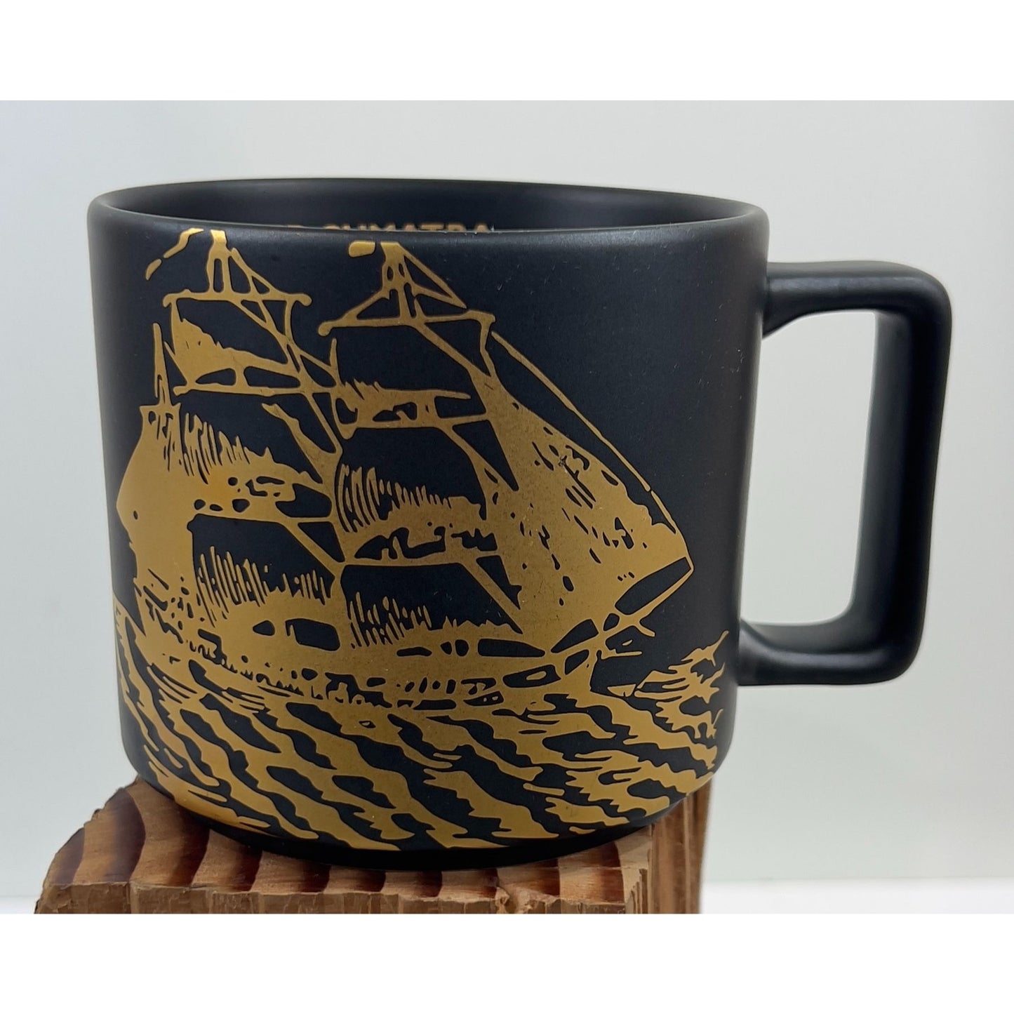 Vintage Starbucks Coffee Mug 14 Oz Aged Sumatra Black & Gold w/Sailing Ship