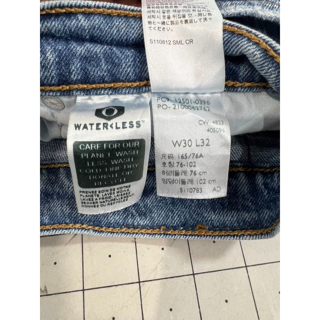 Levi's 501's Men's Naturally  Distressed Jeans W30 L32 Button Fly Denim