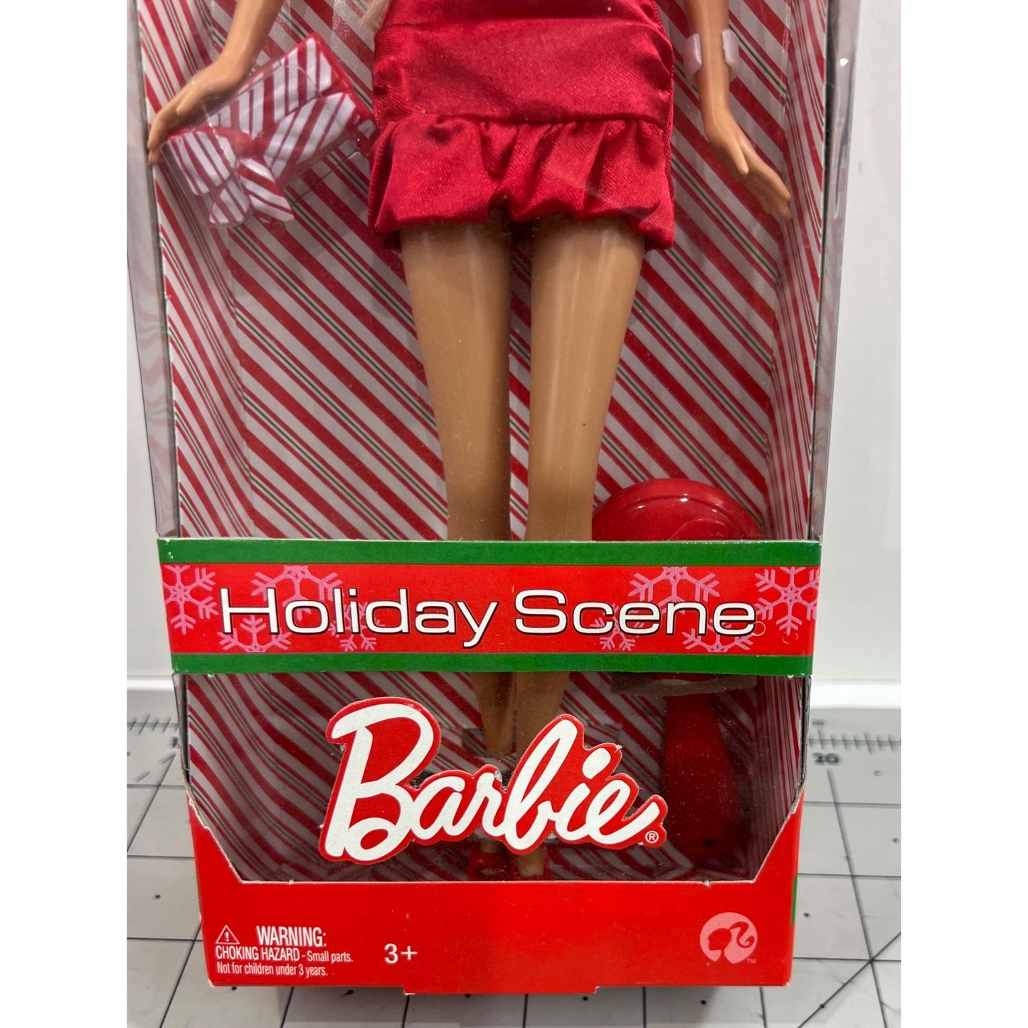 Barbie Holiday Scene Doll Red Dress & Accessories New P8790