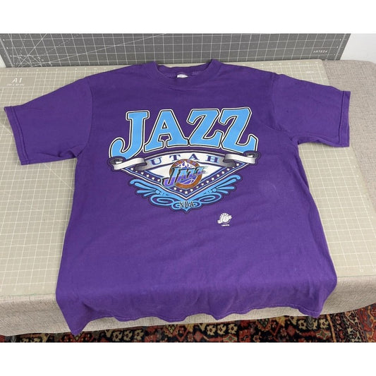 Vintage Utah Jazz NBA Logo 7 T-Shirt Purple Large 90s Graphic Tee