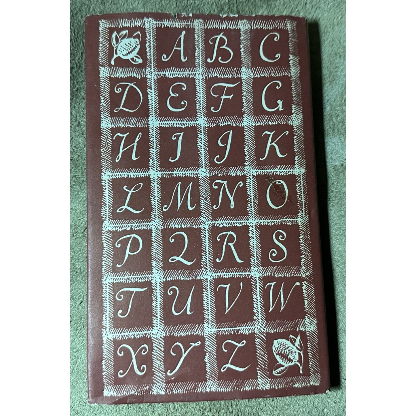 Voltaires Alphabet Of Wit 1955 HC w/DJ Peter Pauper Press Ed. Paul McPharlin
