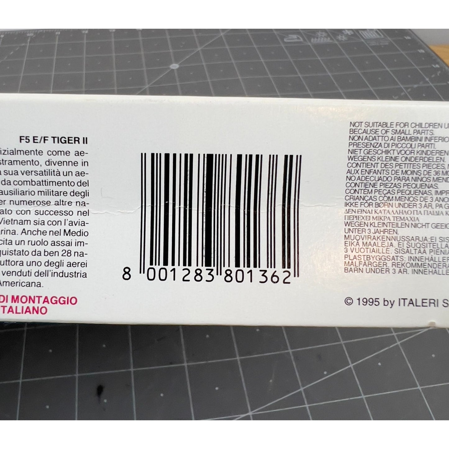 Italeri F-5E Tiger II Model Airplane Kit 1:72 Scale No. 136 New