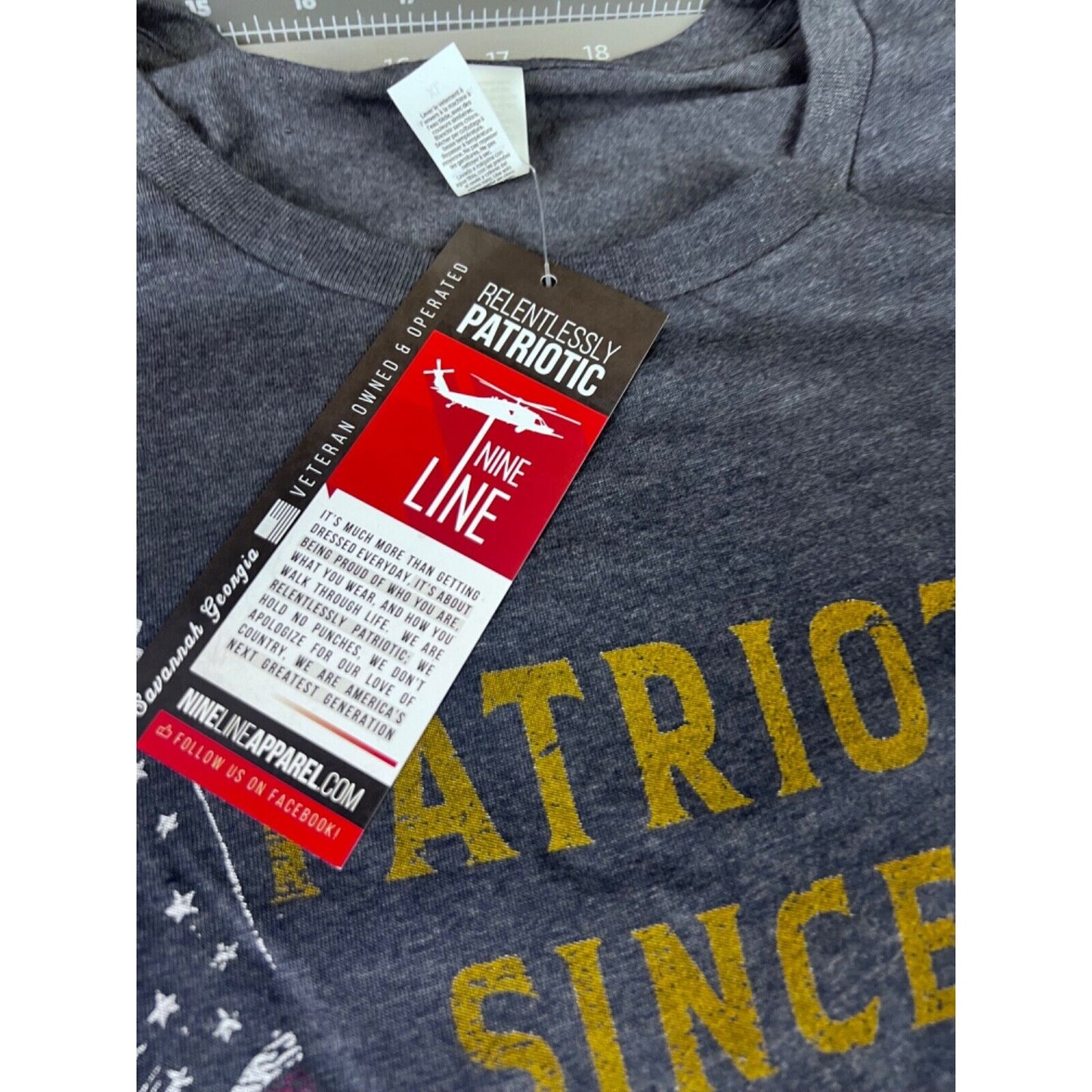 Nine Line Apparel Women's  "Patriot Since 1776" T-Shirt XL Navy Blue