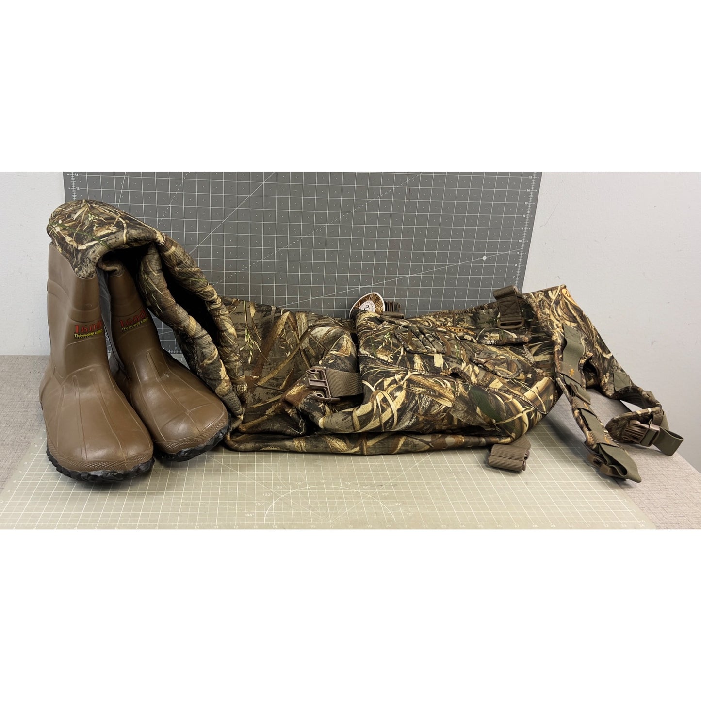 Avery Realtree MAX-7 5mm Neoprene Chest Wader 1600g Thinsulate Boot Sz 12 STOUT