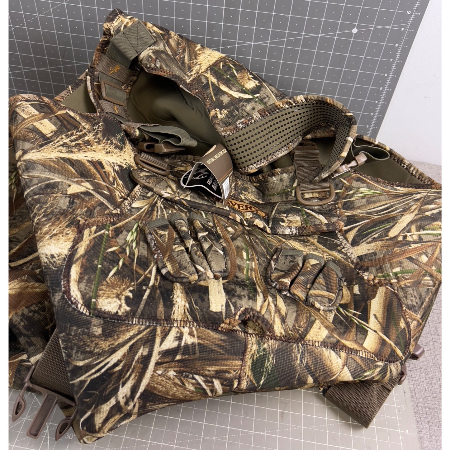 Avery Realtree MAX-7 5mm Neoprene Chest Wader 1600g Thinsulate Boot Sz 12 STOUT