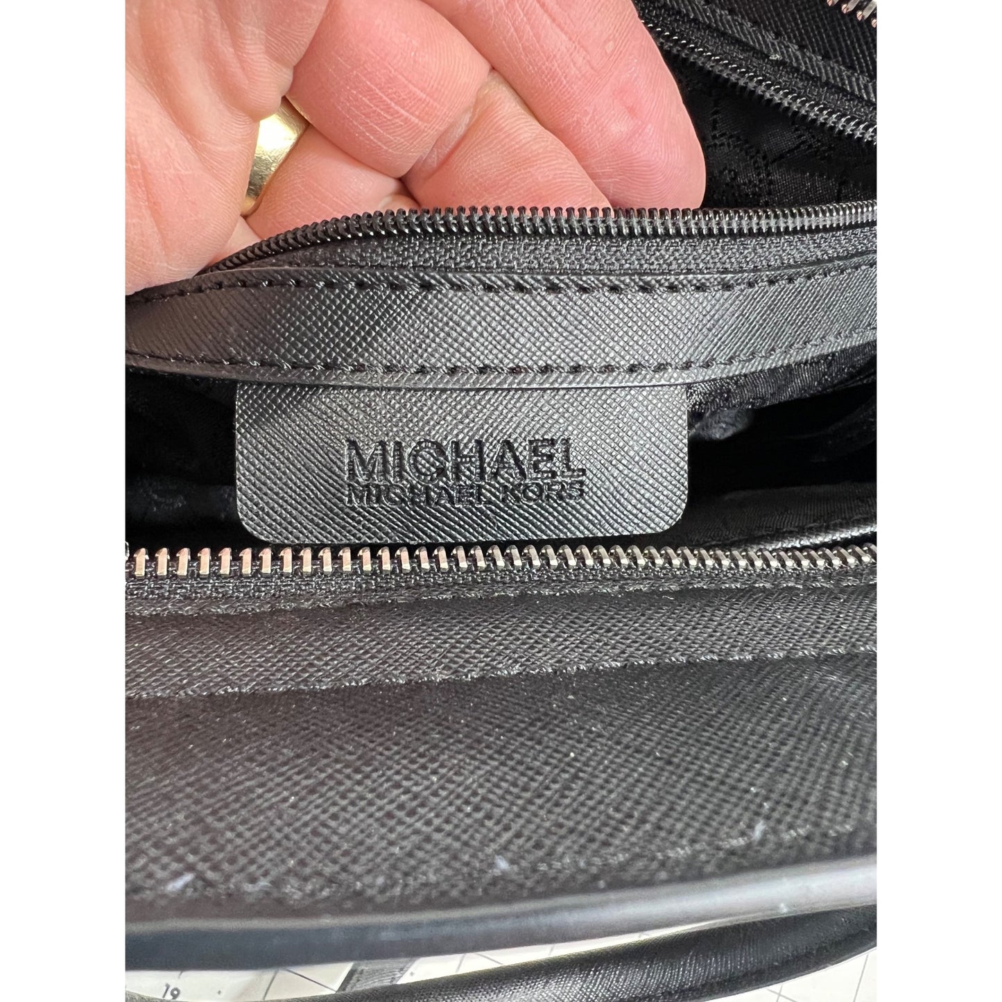 Michael Kors Black Studded Satchel Crossbody Bag w/Handles Strap  ~~minty~~