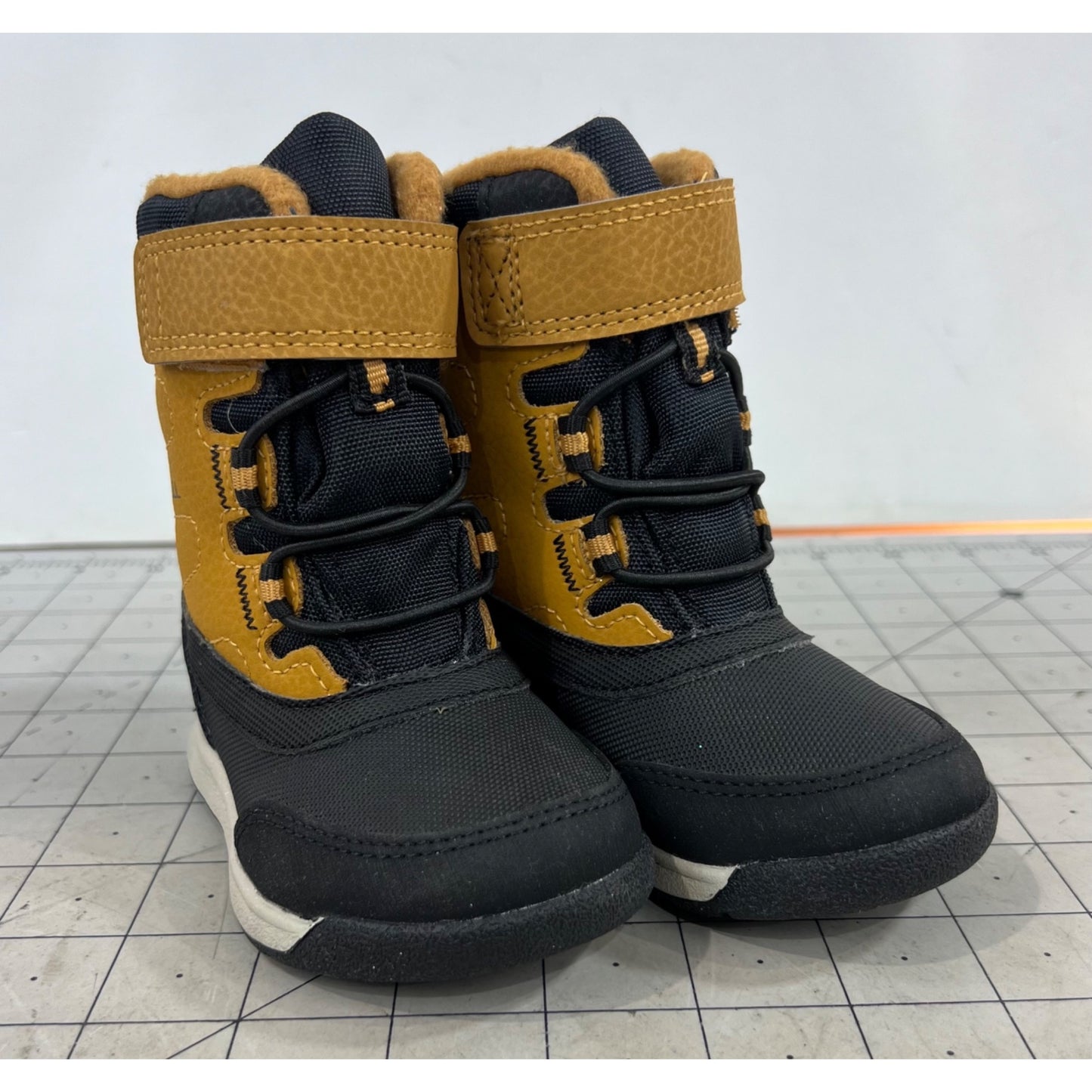 Merrell Kids (toddler) Waterproof Winter Boots Size 4 M Black/Tan Leather