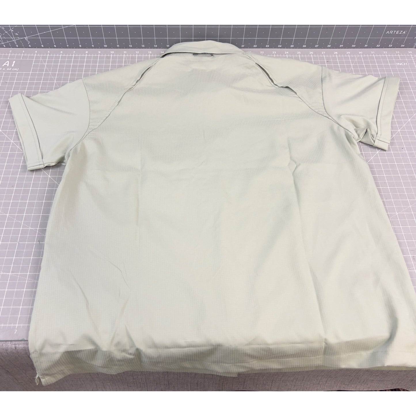 Columbia Women's Sz. M Silver Ridge Omni-Shade Short Sleeve Button Shirt Sage