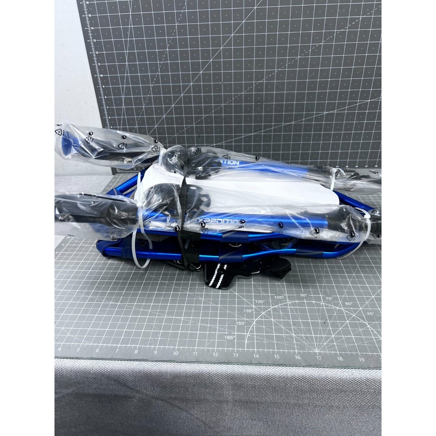 NORSK Ligthweight Aluminum Frame Snowshoe Kit Model 821 21" 150 Pound BLUE NEW