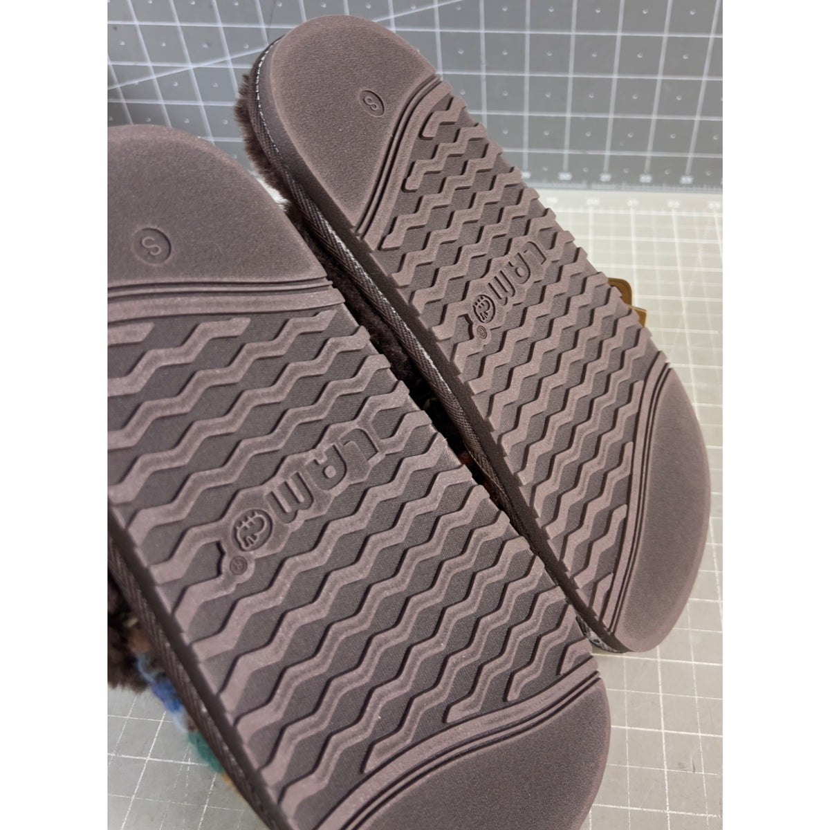 Women's Juarez Scuff Slippers by LAMO Chocolate Sz. 7 Medium New