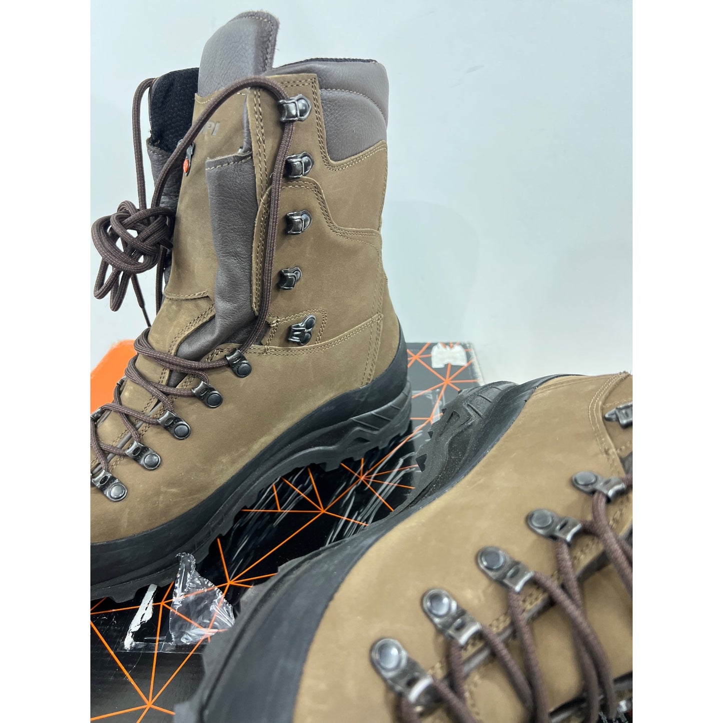 Crispi Men's Guide Insulated 200g GTX Waterproof Hunting Boots Brown Sz. 11