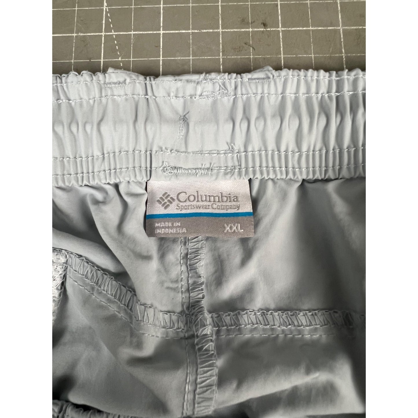 Columbia Womens PFG Backcast Water Shorts Sz. XXL UPF 50 Omni-Shade Light Gray