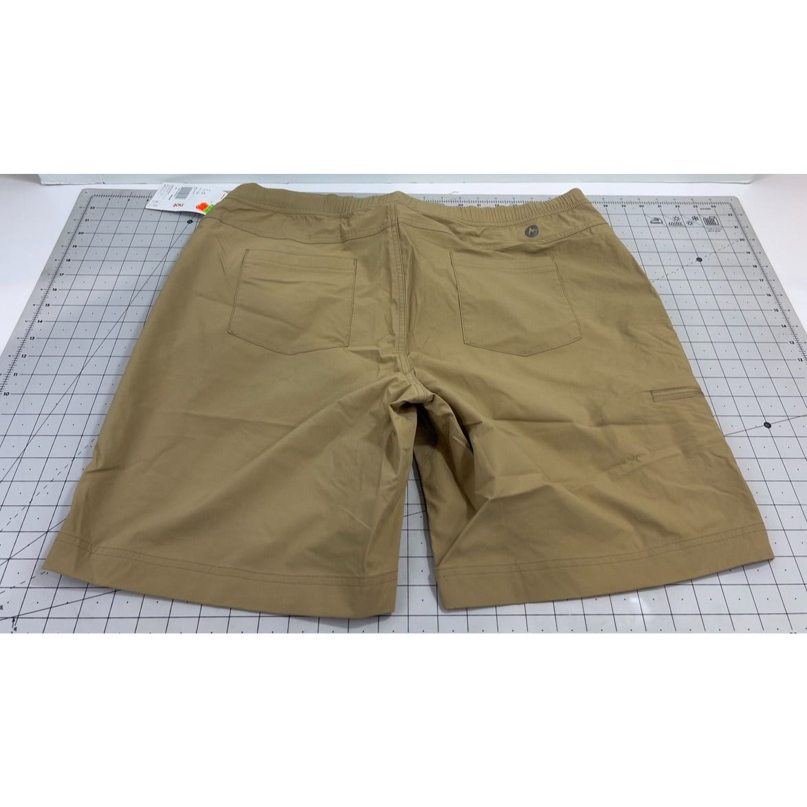 Marmot Mens Arch Rock 9" Hiking Shorts Size 40 NWT Shetland Khaki Color